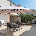 Felice Novigrad Feriehus Bužinija