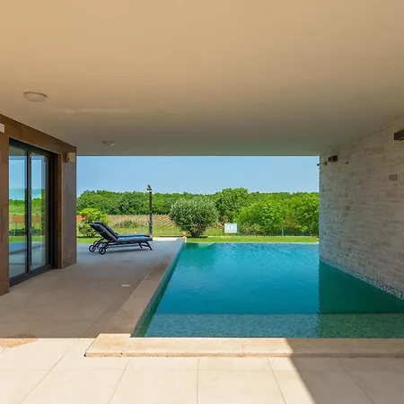 Felice Novigrad Feriehus Bužinija