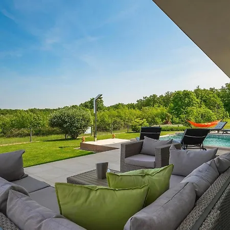 Holiday home Felice Novigrad *
