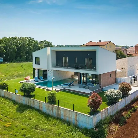 Felice Novigrad Feriehus