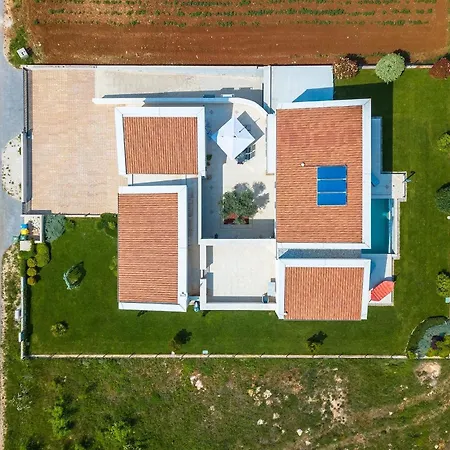 Holiday home Felice Novigrad